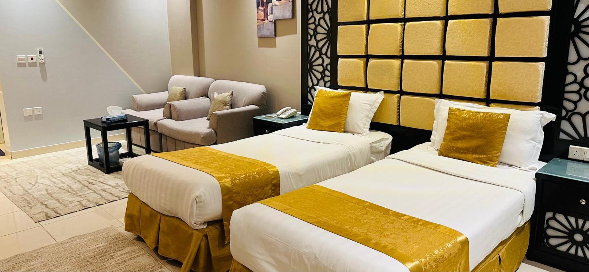 Al Lord Hotel Abu Qa'ar エクステリア 写真
